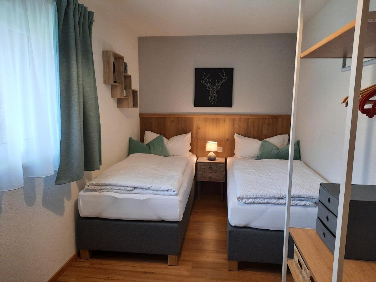 Haus Adrian Apartment Валд ам Арлберг Екстериор снимка