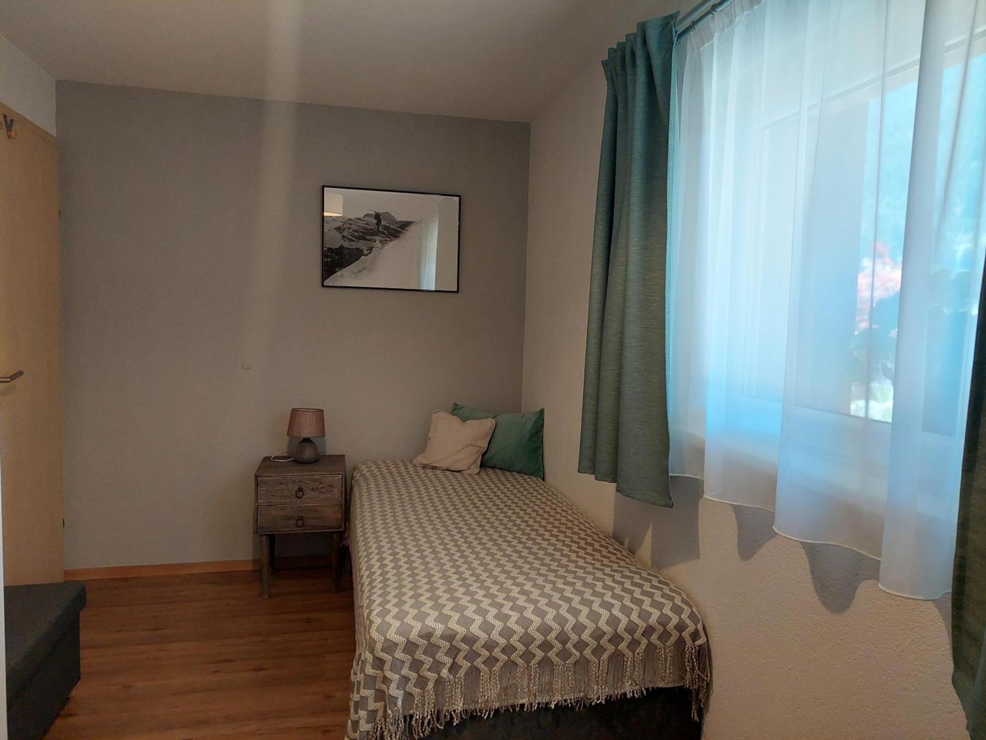 Haus Adrian Apartment Валд ам Арлберг Екстериор снимка